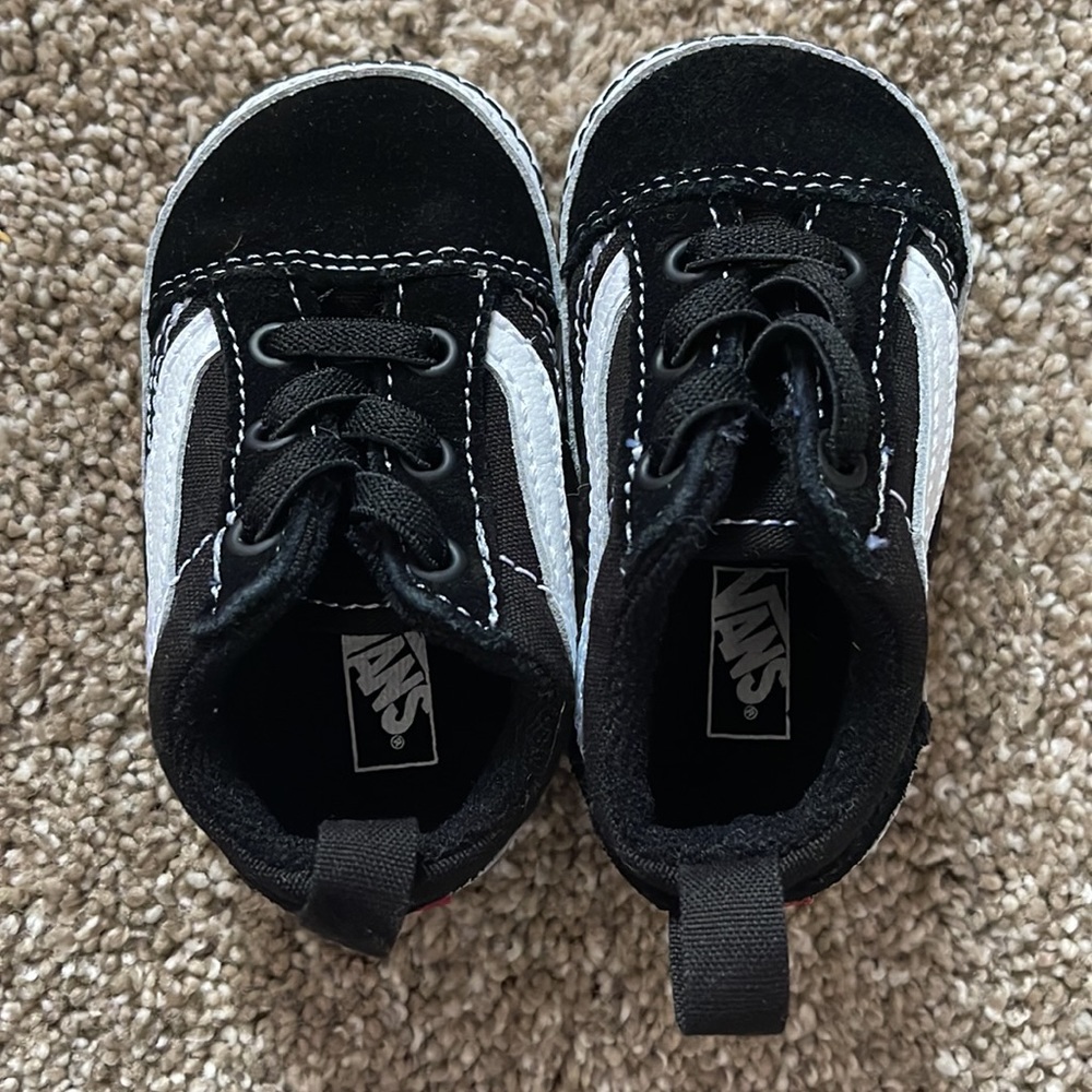 Infant Vans - Picture 2 of 3